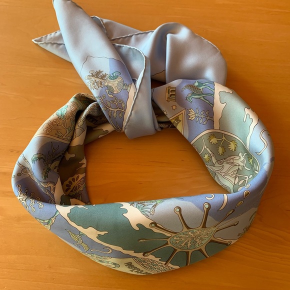 Hermes “Rives fertiles” 100% Silk Scarf - Picture 6 of 8